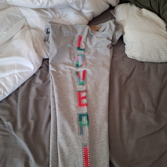 Victoria Secret Legging T-Shirt Bundle - Picture 9 of 12